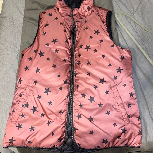Reversible Vest - Picture 1 of 4